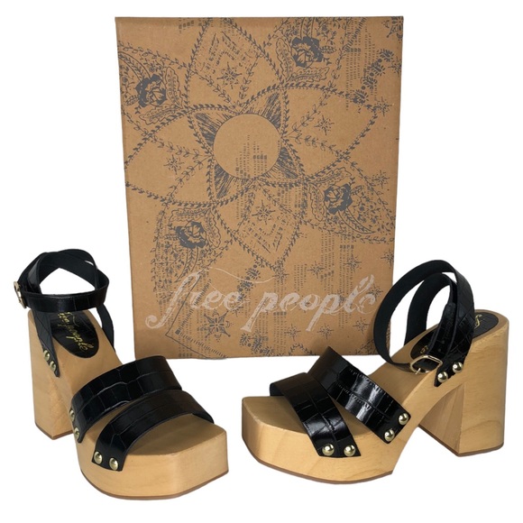 🆕 Free People Mallory Black Croc Wooden Sandals - Picture 2 of 13